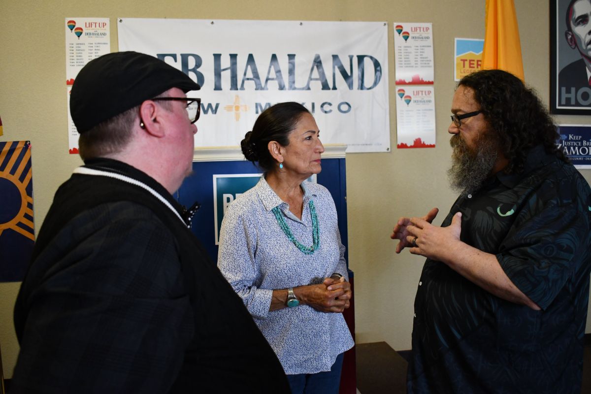 I heard from families, small business owners, veterans, and educators in Hobbs. 